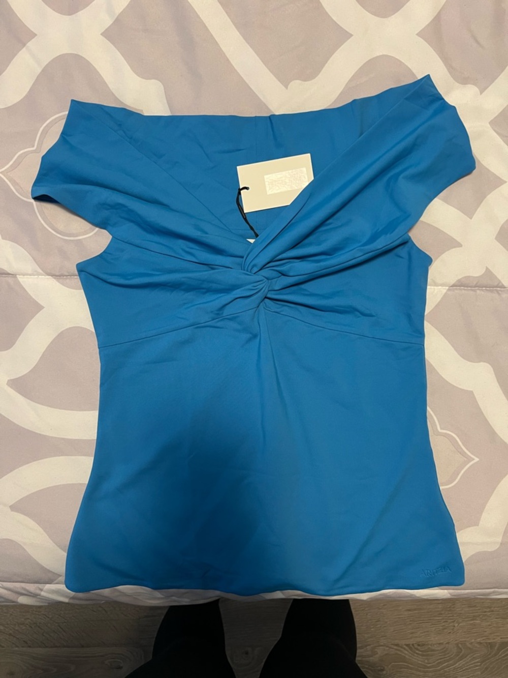Aritzia Contour Off-Shoulder Twist Top | Blue | Size L